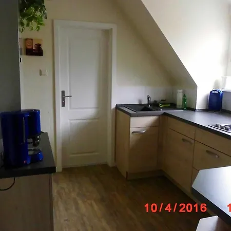 Riebe Apartment *