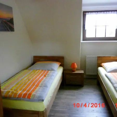 Riebe Apartment *